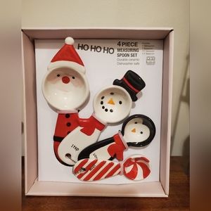 Ho ho ho holiday measuring spoons